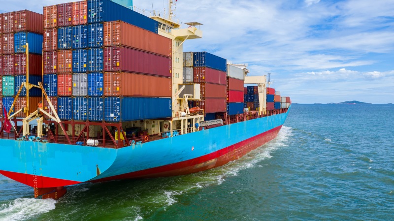 Cách tính giá cước vận chuyển container đường biển quốc tế tại LACCO