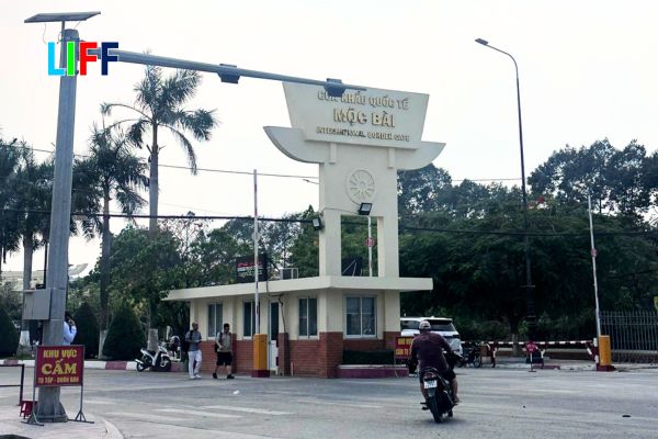 V&igrave; sao n&ecirc;n vận chuyển đ&aacute; kh&ocirc; sang Campuchia bằng đường bộ?